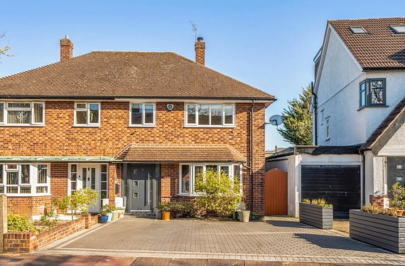 Dorset Road, Beckenham, BR3 - Kinleigh Folkard & Hayward