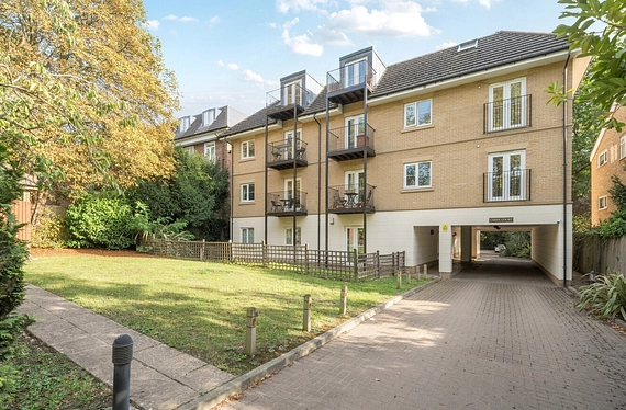 The Avenue, Beckenham, Kent, BR3 - Kinleigh Folkard & Hayward