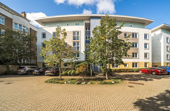 Creswell Drive, Beckenham, BR3 - Kinleigh Folkard & Hayward