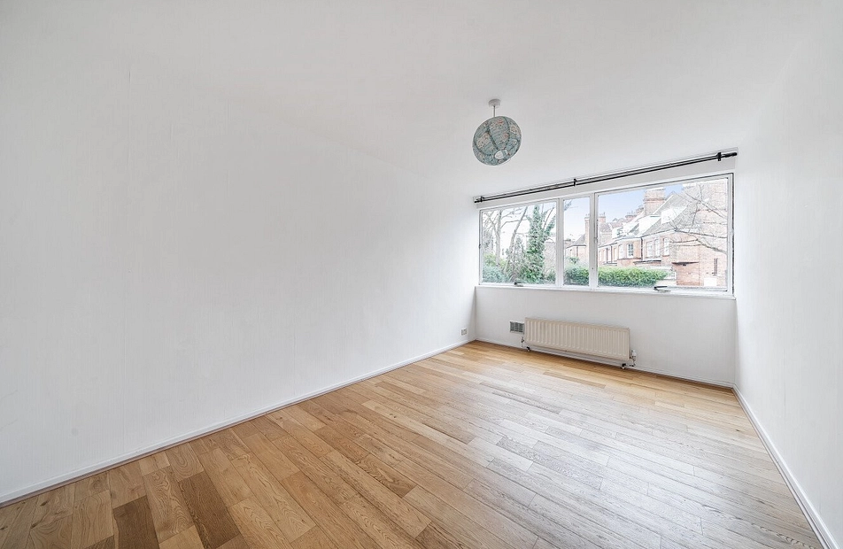 Eton Avenue, Belsize Park, London, NW3 - Kinleigh Folkard & Hayward