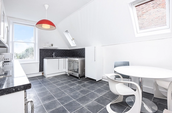 Burnt Ash Hill, Lee, London, SE12 - Kinleigh Folkard & Hayward