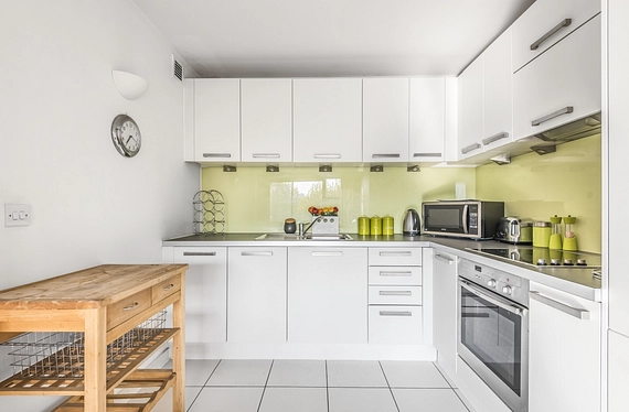 Deals Gateway, Lewisham, London, SE13 - Kinleigh Folkard & Hayward
