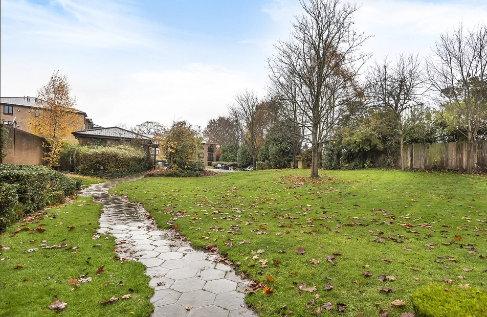 Widmore Road, Bromley, Kent, BR1 - Kinleigh Folkard & Hayward