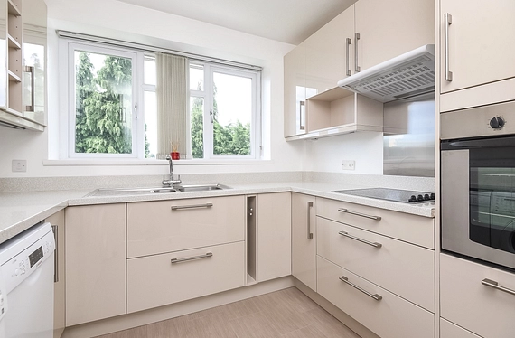 Kingswood Road, Shortlands, Bromley, BR2 - Kinleigh Folkard & Hayward