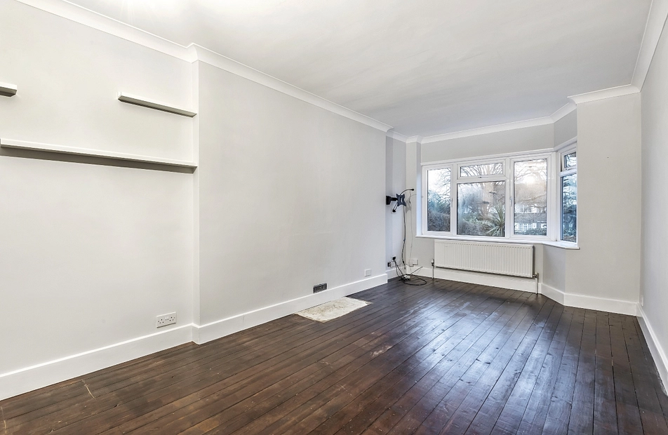 Highland Road, Bromley, Kent, BR1 - Kinleigh Folkard & Hayward