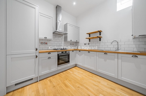 Highland Road, Bromley, Kent, BR1 - Kinleigh Folkard & Hayward