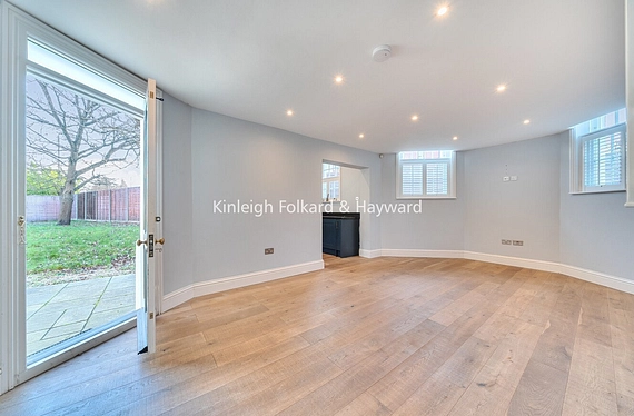 Willoughby Lane, Bromley, Kent, BR1 - Kinleigh Folkard & Hayward