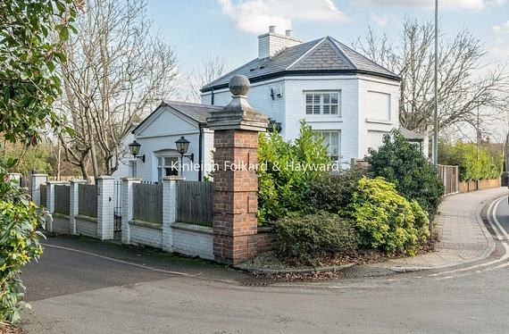 Willoughby Lane, Bromley, BR1 - Kinleigh Folkard & Hayward