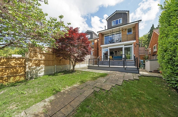 Sutherland Avenue, Biggin Hill, Kent, TN16 - Kinleigh Folkard & Hayward