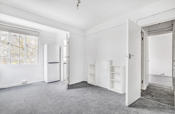 Shepherds Bush Green, London, W12 - Kinleigh Folkard & Hayward