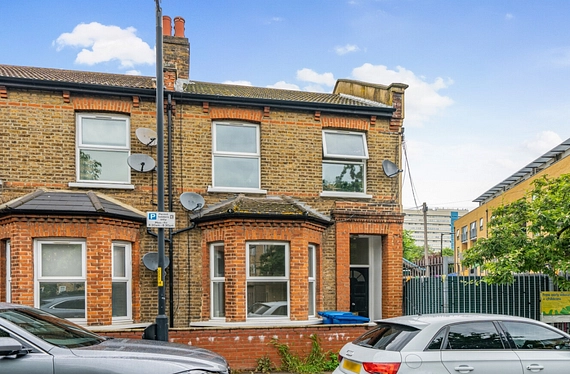 Medlar Street, London, SE5 - Kinleigh Folkard & Hayward