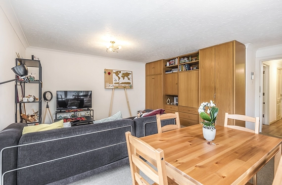 Eleanor Close, Surrey Quays, London, SE16 - Kinleigh Folkard & Hayward