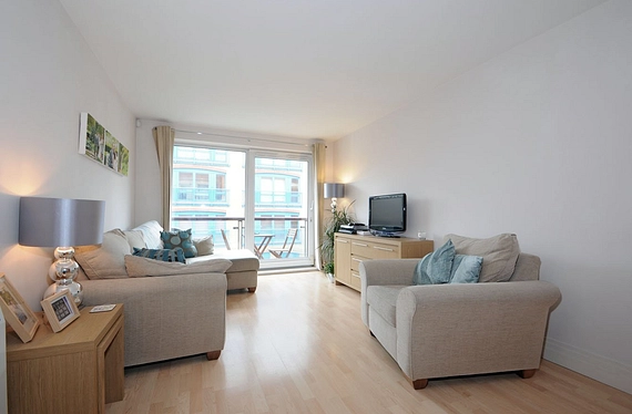Rotherhithe Street, Surrey Quays, London, SE16 - Kinleigh Folkard & Hayward