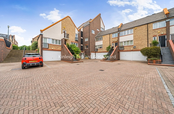 Heron Place, London, SE16 - Kinleigh Folkard & Hayward
