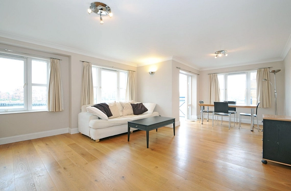 King & Queen Wharf, Rotherhithe Str, Surrey Quays, London, SE16 - Kinleigh Folkard & Hayward