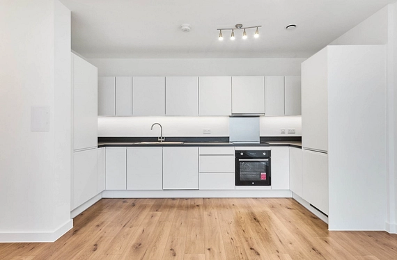 New Road, Dagenham, London, RM9 - Kinleigh Folkard & Hayward