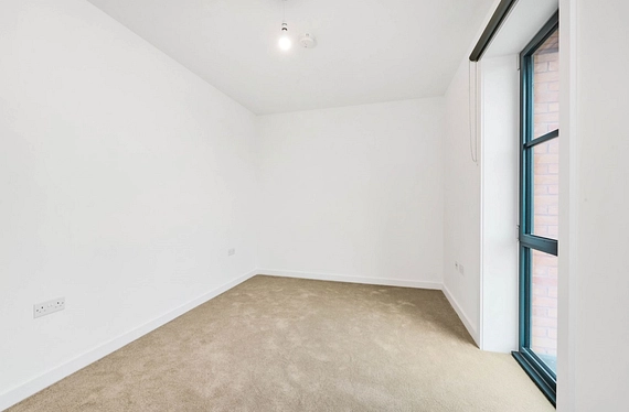 New Road, Dagenham, RM9 - Kinleigh Folkard & Hayward