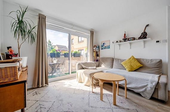Rotherhithe Street, London, SE16 - Kinleigh Folkard & Hayward
