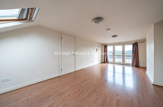 Rushey Green, London, SE6 - Kinleigh Folkard & Hayward