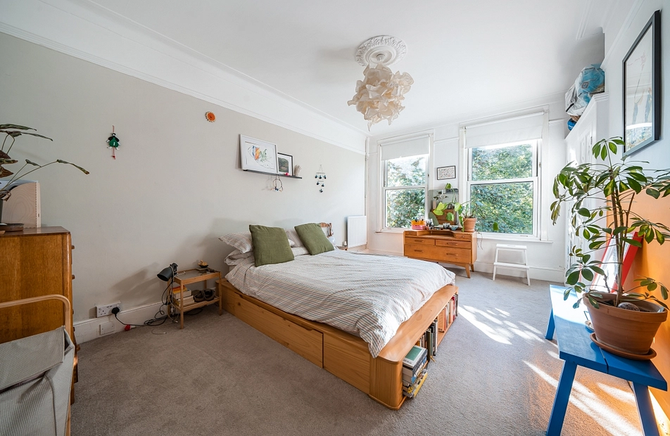 Bellingham Road, London, SE6 - Kinleigh Folkard & Hayward