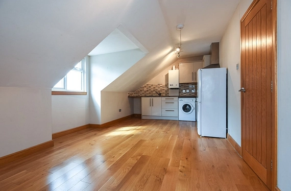 Perry Hill, Catford, London, SE6 - Kinleigh Folkard & Hayward