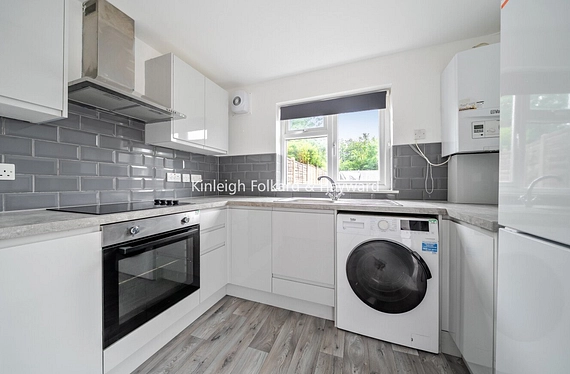 Parkside Avenue, Bexleyheath, Kent, DA7 - Kinleigh Folkard & Hayward