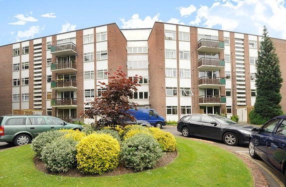 Kemnal Road, Chislehurst, Kent, BR7 - Kinleigh Folkard & Hayward