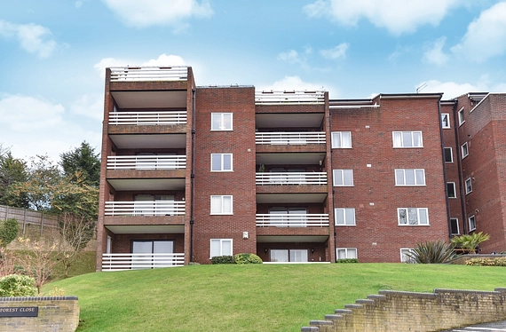 Forest Close, Chislehurst, Kent, BR7 - Kinleigh Folkard & Hayward