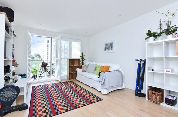 Pump House Crescent, London, TW8 - Kinleigh Folkard & Hayward