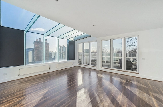 Bolton Road, London, W4 - Kinleigh Folkard & Hayward