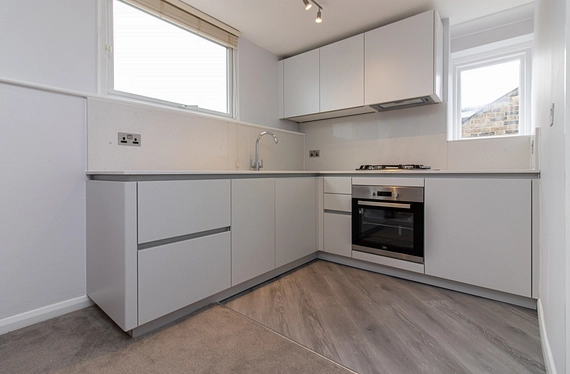 Arlington Gardens, London, W4 - Kinleigh Folkard & Hayward
