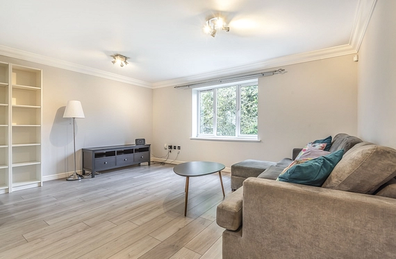 Devonshire Street, London, W4 - Kinleigh Folkard & Hayward