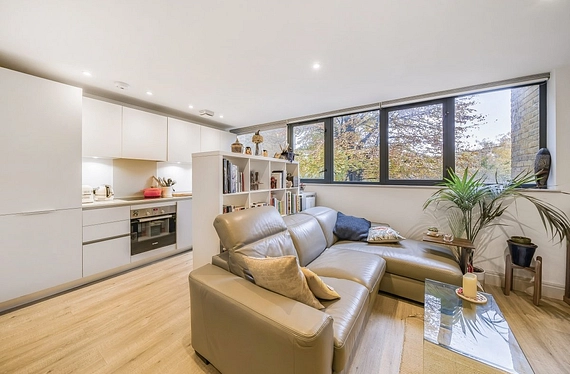 Chiswick High Road, London, W4 - Kinleigh Folkard & Hayward