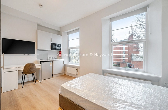 Uxbridge Road, London, W12 - Kinleigh Folkard & Hayward