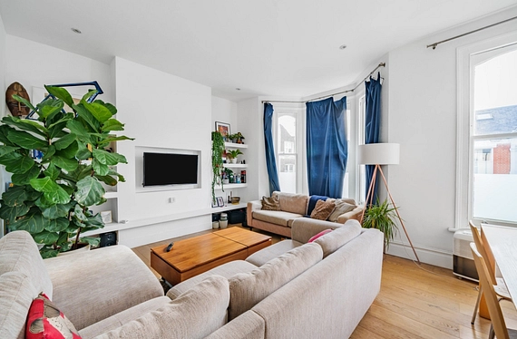 Narbonne Avenue, London, SW4 - Kinleigh Folkard & Hayward