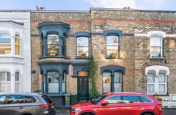 Elm Park, London, SW2 - Kinleigh Folkard & Hayward