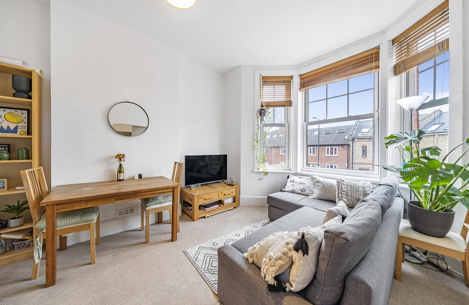 Gauden Road, Clapham North, London, SW4 - Kinleigh Folkard & Hayward