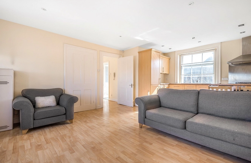 Wandsworth Road, London, SW8 - Kinleigh Folkard & Hayward