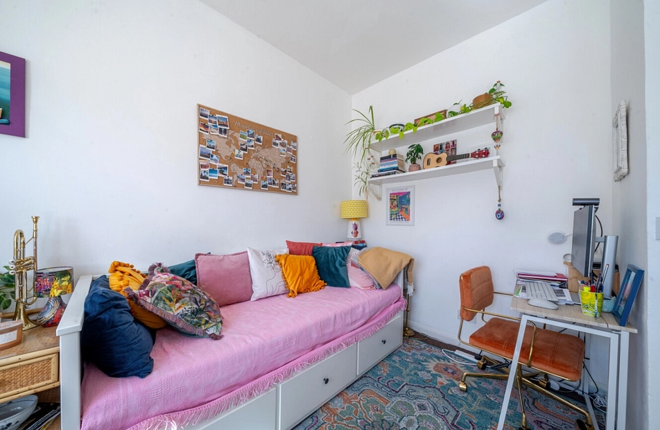 Stockwell Green, Stockwell, London, SW9 - Kinleigh Folkard & Hayward