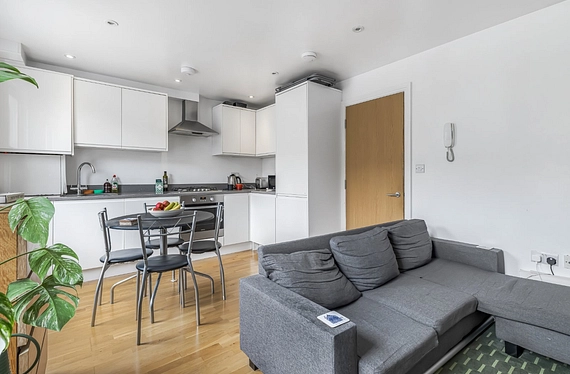 Ferndale Road, Clapham North, London, SW4 - Kinleigh Folkard & Hayward