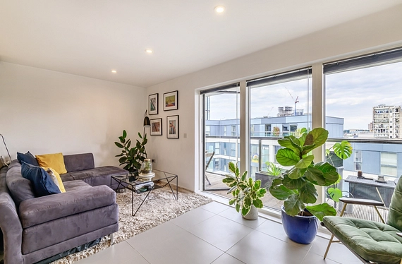 Dance Square, London, EC1V - Kinleigh Folkard & Hayward