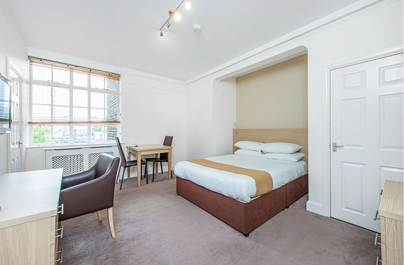 Upper Woburn Place, London, WC1H - Kinleigh Folkard & Hayward