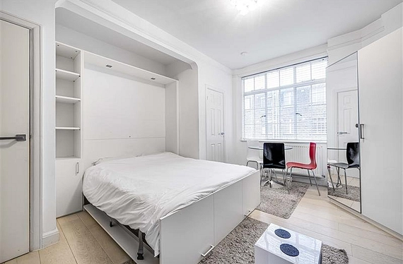 Upper Woburn Place, London, WC1H - Kinleigh Folkard & Hayward