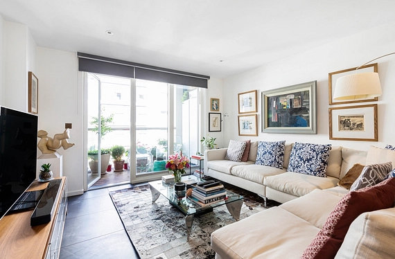 Pear Tree Street, Clerkenwell, London, EC1V - Kinleigh Folkard & Hayward