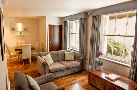 Tavistock Place, London, WC1H - Kinleigh Folkard & Hayward