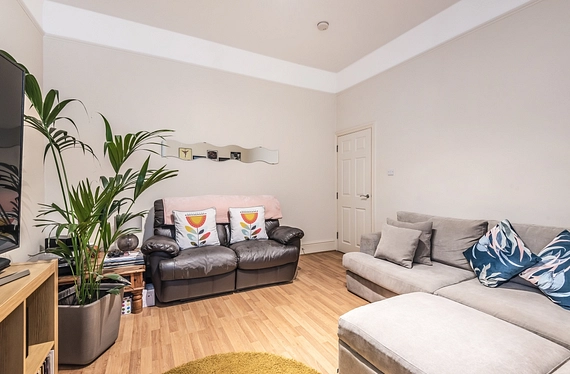 Lennard Road, West Croydon, Croydon, CR0 - Kinleigh Folkard & Hayward