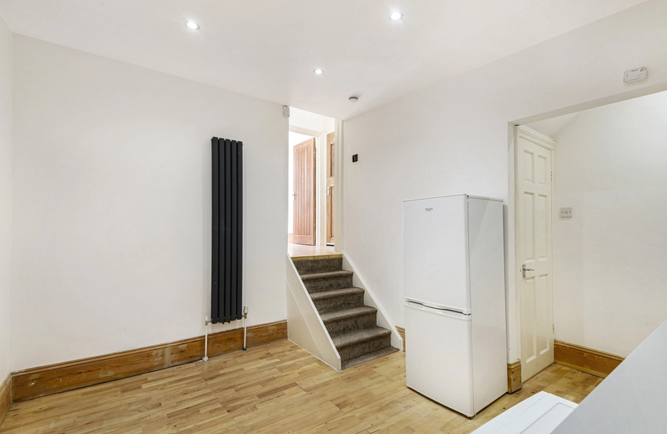 Huntly Road, London, SE25 - Kinleigh Folkard & Hayward