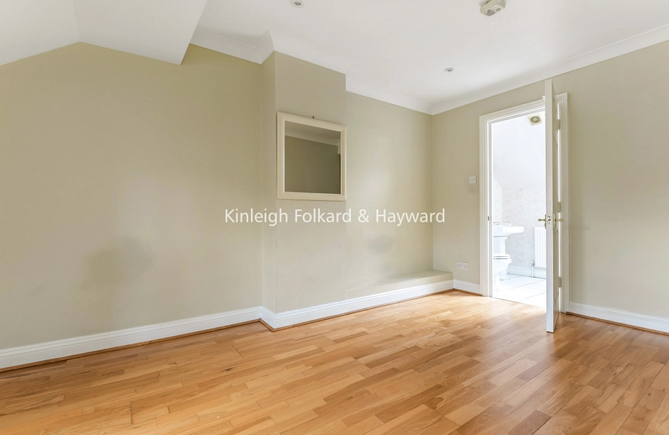 Lawrie Park Avenue, London, SE26 - Kinleigh Folkard & Hayward