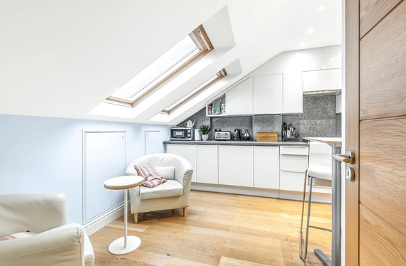 The Mall, London, W5 - Kinleigh Folkard & Hayward