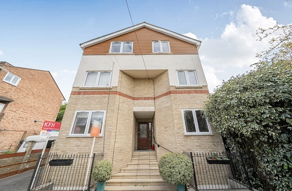 Benton's Lane, London, SE27 - Kinleigh Folkard & Hayward